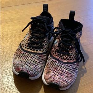 Nike Air Max Thea Flyknit